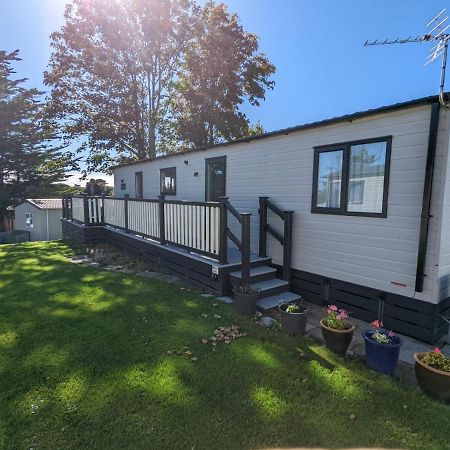 Stunning Luxury Caravan On Edge Of New Forest On Shorefield Country Park Entertainment And Leisure Passes Included Milford-on-Sea Exteriér fotografie